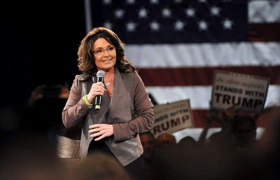 New York restaurant apologises for allowing Sarah Palin to dine unvaccinated two days before positive Covid-test