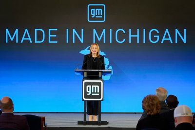 GM to spend nearly $7B on EV, battery plants in Michigan