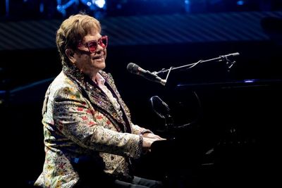 Elton John postpones Texas concerts after getting COVID-19