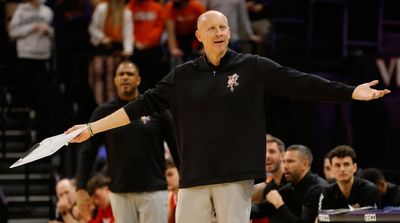 Sources: Louisville Working Toward Separation Agreement With Chris Mack