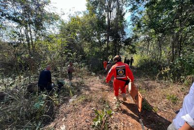 Man found dead in Thap Lan forest