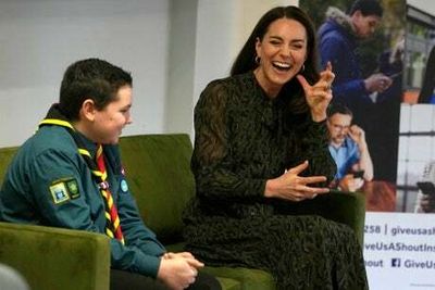 Duchess of Cambridge helps charity Shout mark milestone of one million conversations