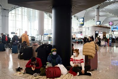 Istanbul's snowed-in airport stirs back to life