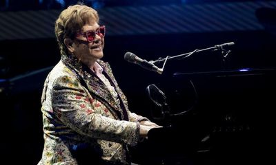 Elton John postpones Dallas concerts after positive Covid test