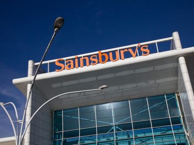 Sainsbury’s asks customers to continue wearing face masks after restrictions are eased