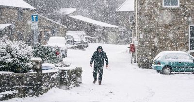 UK snow forecast: Arctic blast to cover parts of UK - when will it fall in your area?