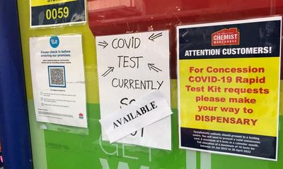 Australian pharmacies take a loss under government scheme for concession cardholders as RAT prices skyrocket