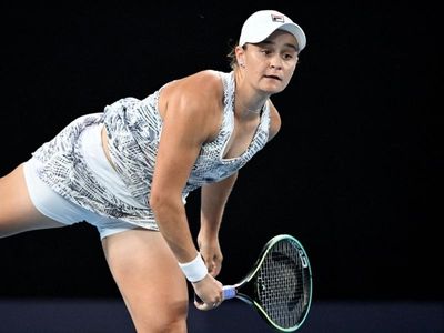 Barty powers into Australian Open final
