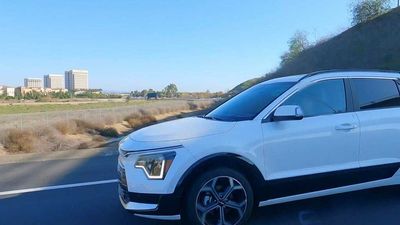 2023 Kia Niro Pre-Production Test Vehicle Spotted In California