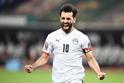 Mohamed Salah scores winning penalty as Egypt see off Ivory Coast in Africa Cup of Nations shootout