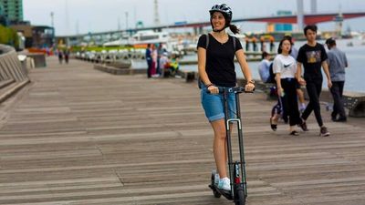 Increase in e-scooters and e-skateboards accidents across Queensland, Ambulance Service says