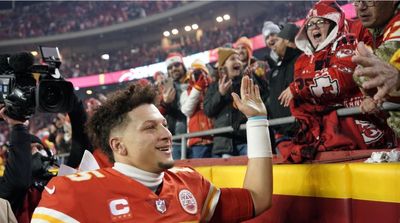 Chiefs Fans Donate $178K to Buffalo Children's Hospital in Aftermath of Playoff Game