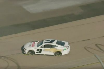 Elliott spins twice, Gilliland contacts wall in Next Gen test