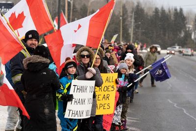 Canada police fear violence at trucker vaccine protest