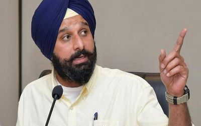 Drugs case: Supreme Court tells Punjab not to act against Akali leader Bikram Majithia till January 31