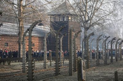 EU honors camp survivor as world remembers Holocaust