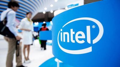 Intel Stock Slumps As Downbeat Forecasts Clouds Solid Q4 Earnings, Record Sales