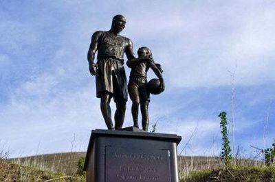 Statue of Kobe Bryant and daughter placed at helicopter crash site on 2 year anniversary