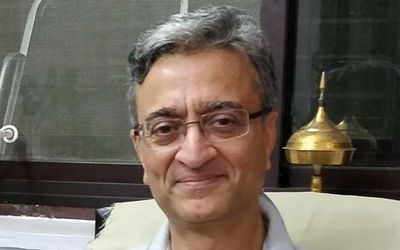 Assamese technocrat pens novel on immigrant workers’ plight in UAE