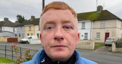 Nephew arrested after carrying uncle's corpse into post office to collect his pension