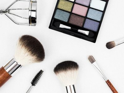 Jim Cramer Shares His Thoughts On ArcBest, Ulta Beauty And More