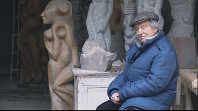 Holocaust Memorial Day: 'Sculpture helped me to live'