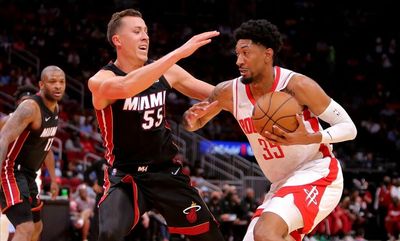 Report: Miami’s Duncan Robinson not nearly enough for Rockets to trade Christian Wood