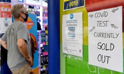 Sydney pharmacies in areas hit by Omicron struggle to provide concessional rapid tests