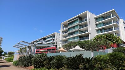 Townsville vacancies at 10-year low as rental prices soar, housing supply scarce