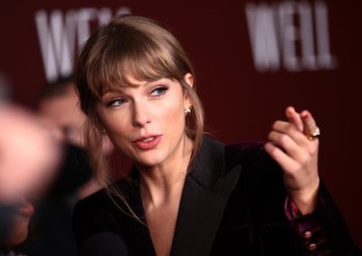Taylor Swift fan arrested for ‘crashing’ car into star’s NYC home, report says