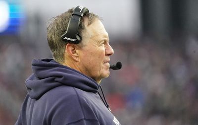 Bill Belichick wins Executive of the Year award for first time in career