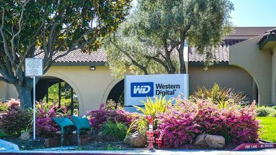 Western Digital Stock Drops As Quarterly Outlook Falls Short