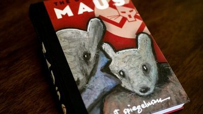 Holocaust graphic novel Maus banned in Tennessee school district