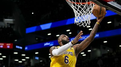 Los Angeles Lakers prop bets: 10 props for Lakers at 76ers