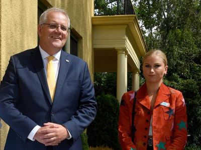 PM had 'no issue' with Grace Tame meeting