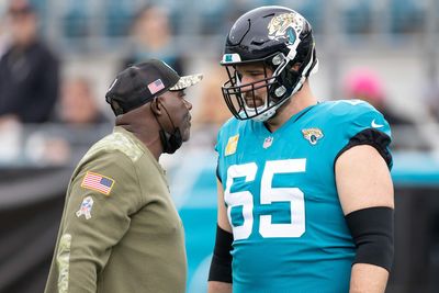 Poll: Should the Jaguars retain Brandon Linder?