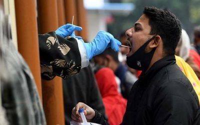 Coronavirus live updates | Over 76% eligible teenagers in Delhi vaccinated against COVID-19