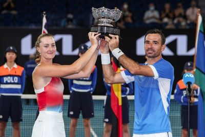 Mladenovic-Dodig win Australian Open mixed doubles title