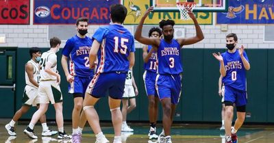 Hoffman Estates beats Fremd for the first time since 2016