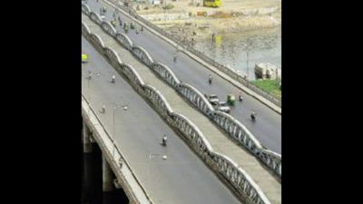 Ahmedabad: Half of Ellis Bridge to be closed for repair of expansion joints