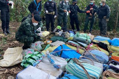 Border patrol seizes meth, ketamine after clash with smugglers