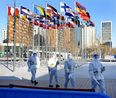 Athletes start arriving in Beijing's Olympic bubble