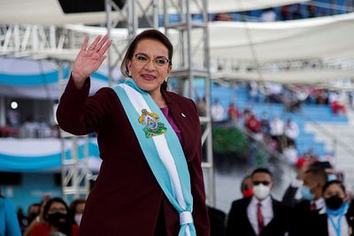 Xiomara Castro sworn in as first woman president of Honduras