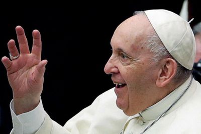 Pope: Covid fake news is human rights violation