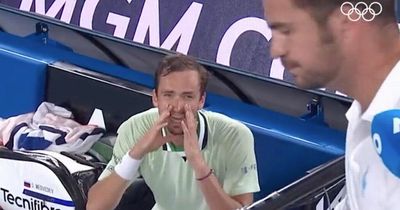 Daniil Medvedev screams at umpire in astonishing outburst during Australian Open semi