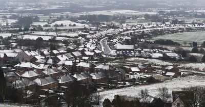 UK weather forecast: Snow to sweep in from Canada in "sting in the tail" of winter