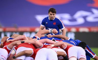 Six Nations to trial new scrum law to cut injury risk