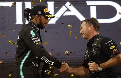 Mercedes left Lewis Hamilton ‘very exposed’ in F1 finale, Christian Horner claims