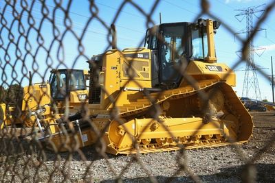 Caterpillar reports profit jump but warns of supply chain headwinds