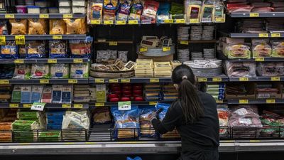 Inflation stayed high to end 2021